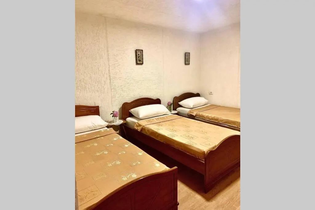 Kubeja Guest House Gjirokaster 0*,