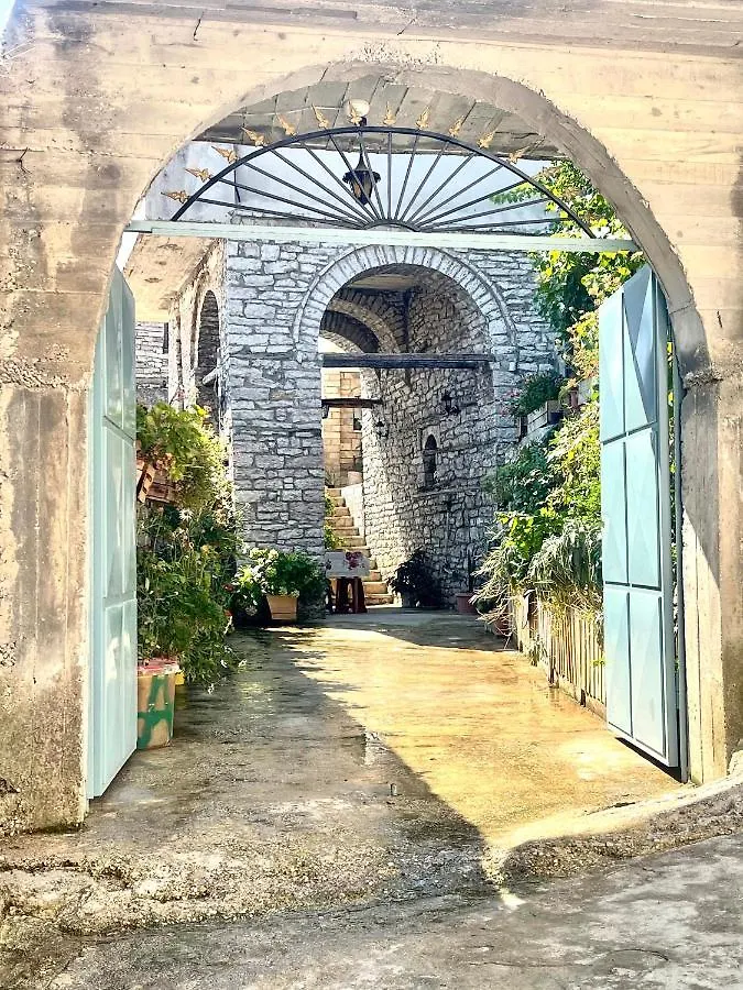 Kubeja Guest House Gjirokaster