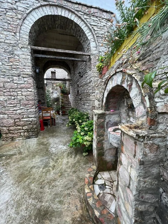 Kubeja Guest House Gjirokaster Albania